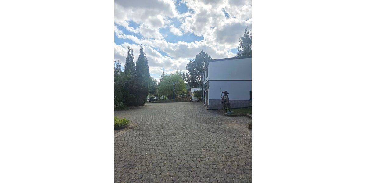 Sondershausen-OT, MFH + Gewerbe - Mehrfamilienhaus, Wohnhaus Sondershausen Berka | Angebot:22943579