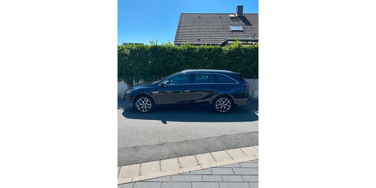 Kia ceed Sportswagon 93.600 km 17.500 &euro; Riedstadt 64560