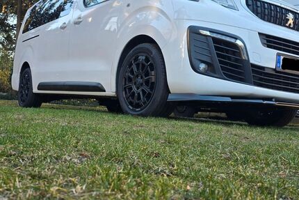 Peugeot Traveller 218.000 km 17.600 &euro; Schönwalde-Glien 14621