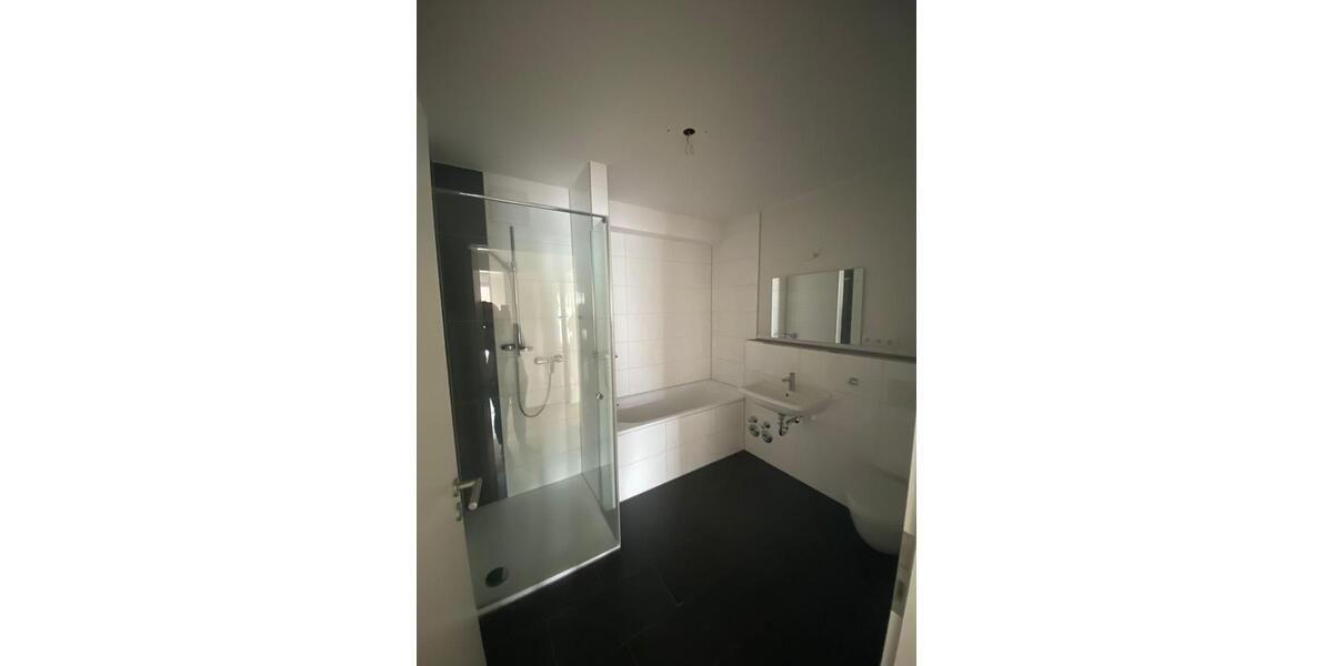 Erdgeschoßwohnung Kaarst - 3 Zimmer, 92 m&sup2;, 409.000&euro; | Angebot:24832000