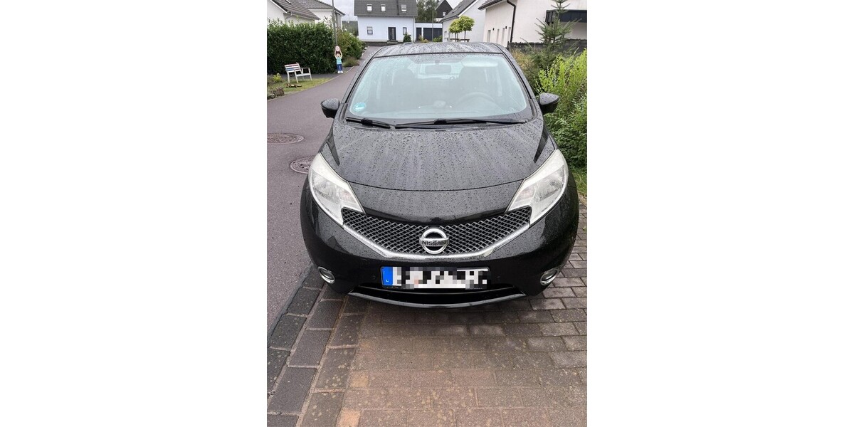 Nissan Note 162.000 km 4.800 € Pellingen 54331