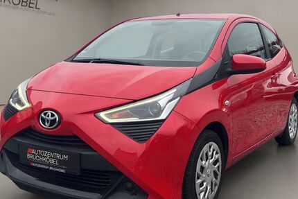 Toyota Aygo (X) 92.250 km 8.490 &euro; Bruchköbel 63486