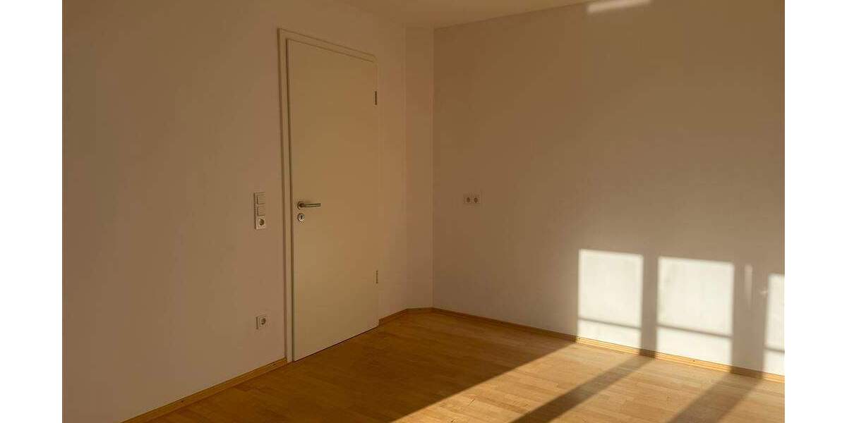 Moderne Büro-oder Praxiseinheit mitten in Murnau, barrierefrei! 4 zimmer