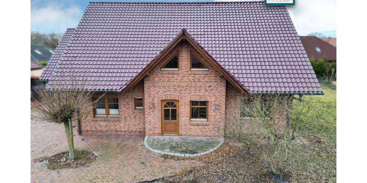 Einfamilienhaus Lähden - 8 Zimmer, 207 m&sup2;, 310.000&euro; | Angebot:24763766