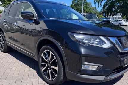 Nissan X-Trail 260.000 km 10.500 &euro; Hannover 30179