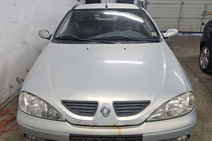 Renault Megane 192.000 km 1.000 &euro; Wunsiedel 95632
