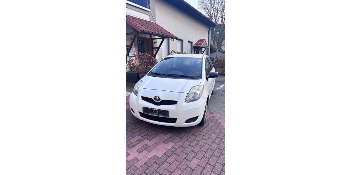 Toyota Yaris 225.000 km 2.190 &euro; Iserlohn 58636