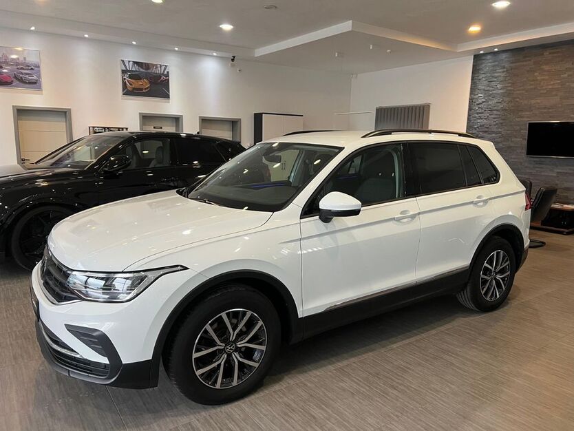 VW Tiguan 167.759 km 20.985 € Volkmarsen 34471