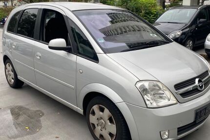 Opel Meriva 210.000 km 600 &euro; München 80809