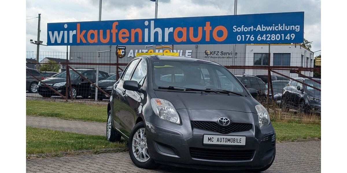 Toyota Yaris 212.000 km 2.499 &euro; Kempen 47906