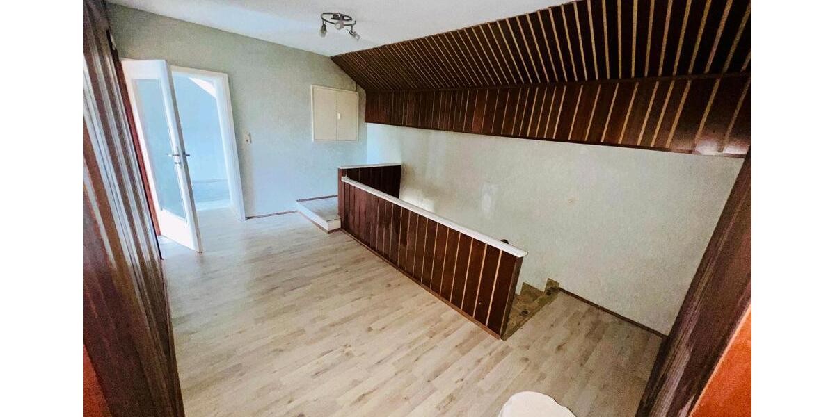 Mehrfamilienhaus, Wohnhaus Stadtkyll - 15 Zimmer, 350 m&sup2;, 220.000&euro; | Angebot:25842148