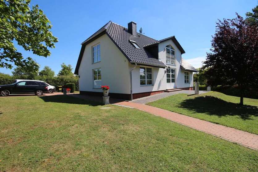 Haus zum Kaufen in Nordwestuckermark 790.000 € 224 m²