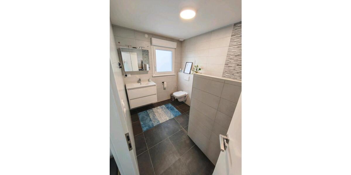 Einfamilienhaus Neuenburg am Rhein - 4.5 Zimmer, 114 m&sup2;, 1.950&euro; | Angebot:26162445