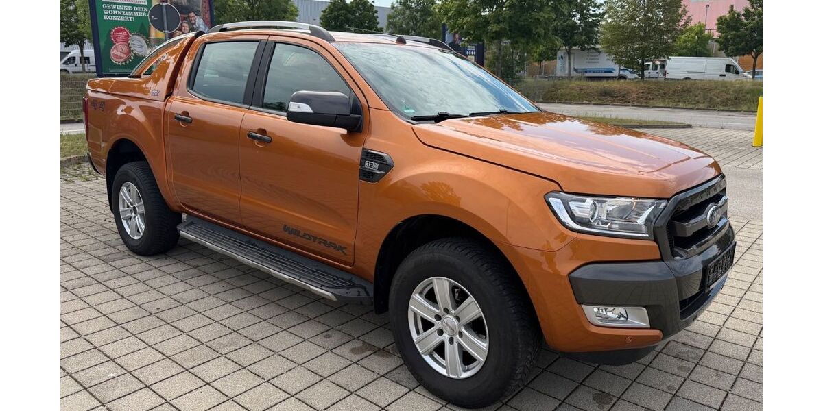 Ford Ranger 205.441 km 13.990 &euro; München 81243
