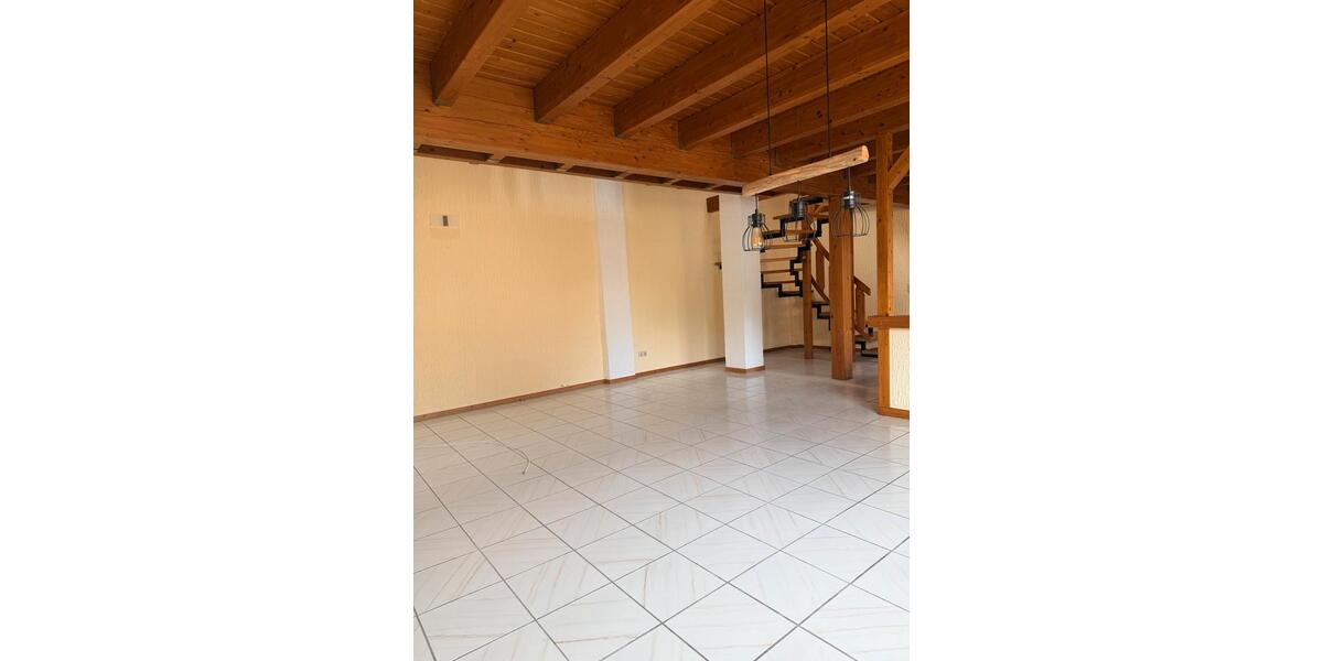 Maisonettenwohnung Badem - 5 Zimmer, 135 m&sup2;, 1.000&euro; | Angebot:26393838