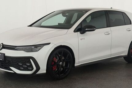 VW Golf 17.600 km 36.784 &euro; Neuss 41464