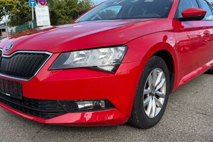 Skoda Superb 167.800 km 9.999 &euro; Lahr-Langenwinkel 77933