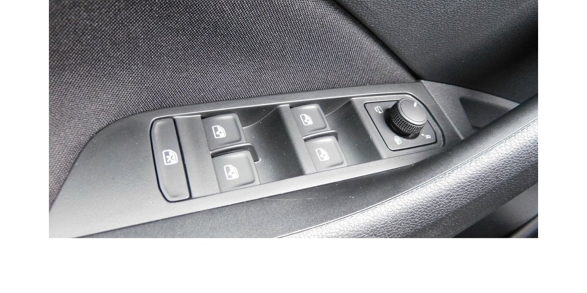 Skoda Kamiq 1.0 Ambition Clever TSI BMT Navi Klima 21.200 km 17.990 &euro; Vordorf 38533