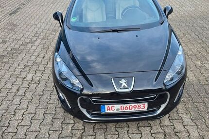 Peugeot 308 150.000 km 5.800 &euro; Aachen 52068