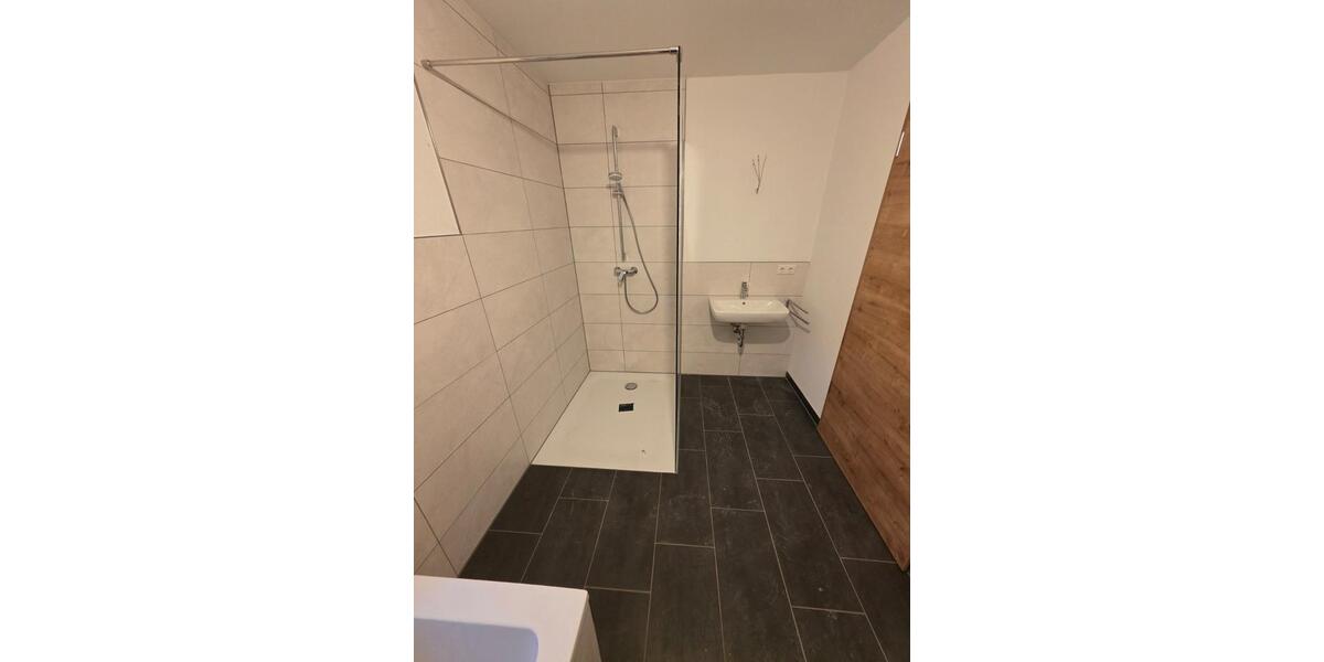 Doppelhaushälfte Simbach - 5 Zimmer, 157 m&sup2;, 1.350&euro; | Angebot:25791493