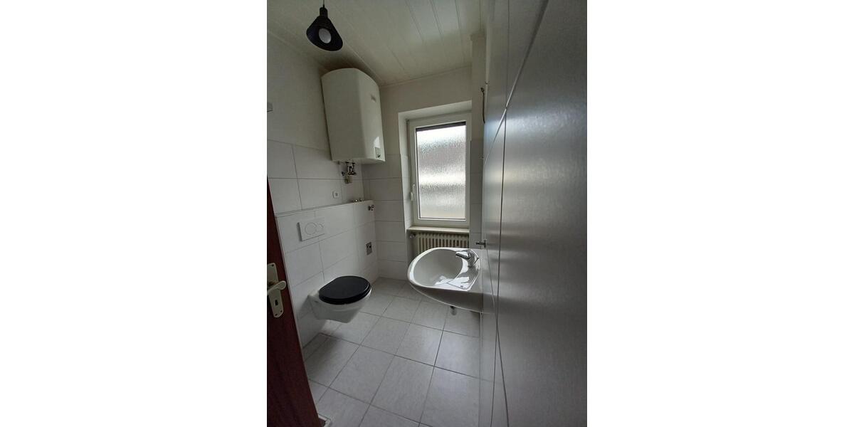 Erdgeschoßwohnung Neunkirchen Heinitz - 3 Zimmer, 80 m&sup2;, 600&euro; | Angebot:26411112