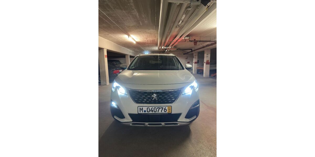 Peugeot 3008 75.359 km 17.500 &euro; München 80805