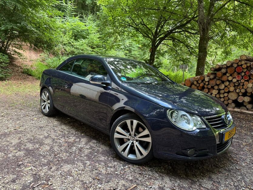 VW Eos 253.000 km 6.300 € Baustert 54636