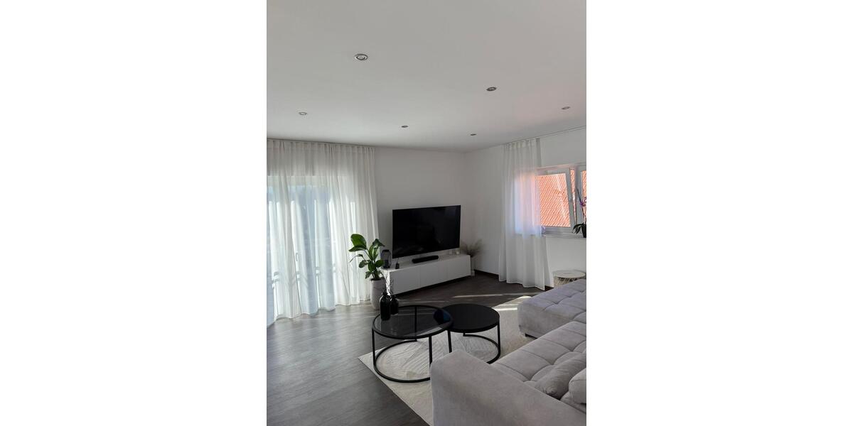 Etagenwohnung Rhauderfehn - 3 Zimmer, 84 m&sup2;, 600&euro; | Angebot:26429409