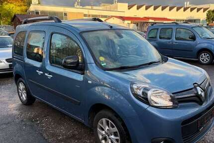Renault Kangoo 131.067 km 8.990 € Sindelfingen 71065