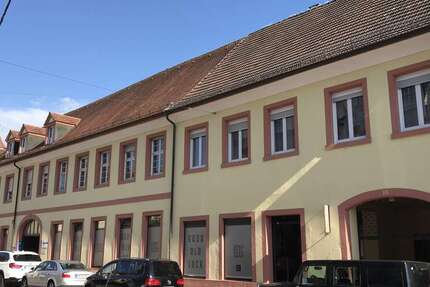 Einzelhandel in Rastatt 1.200 € 165 m² zimmer