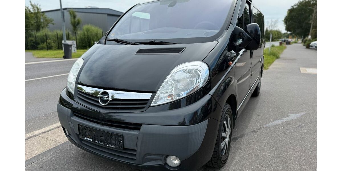 Opel Vivaro 206.900 km 8.990 &euro; Bornheim 53332