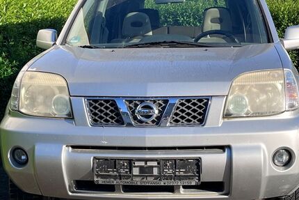 Nissan X-Trail 197.000 km 1.950 &euro; Sohren 55487