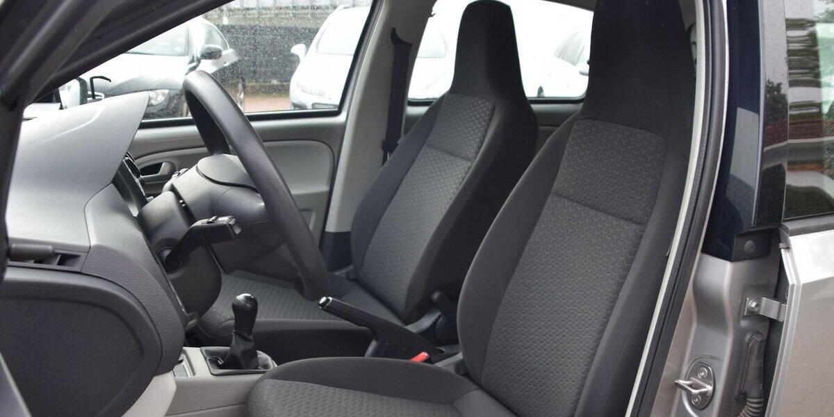 Seat Mii Style You&Mii*Navi*GRA*PDC*5Trg*Winterreifen 40.000 km 8.980 € Rastede 26160