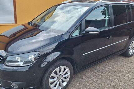 VW Touran 210.660 km 6.300 &euro; Beuren 54413