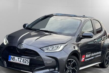 Toyota Yaris 2.000 km 28.550 &euro; Neubrandenburg 17034