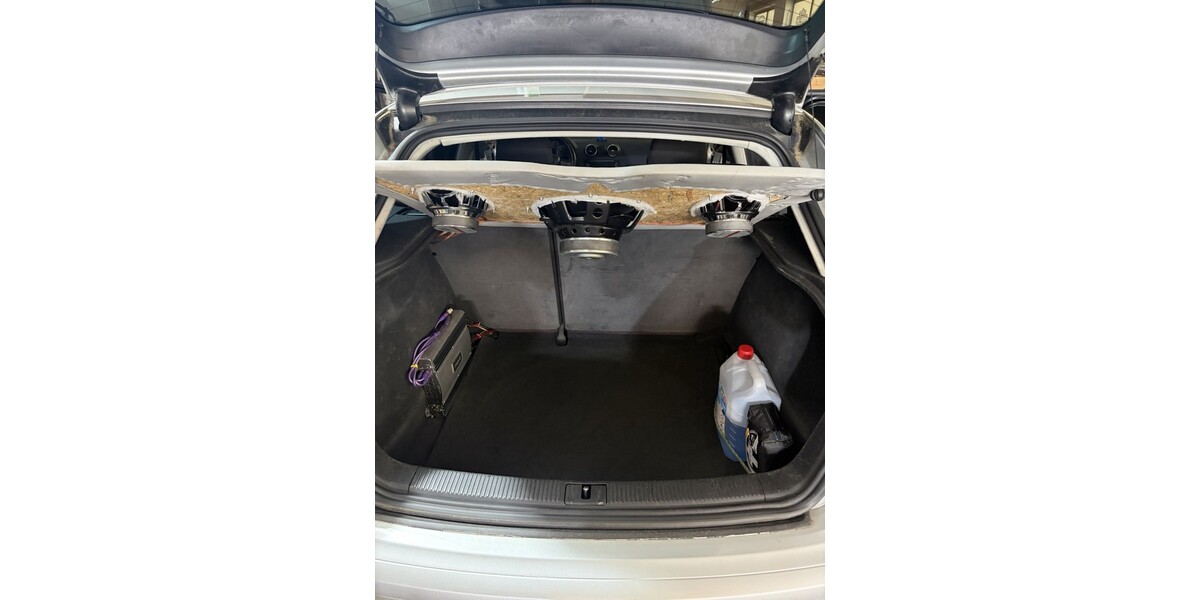 Audi A3 308.000 km 3.000 &euro; Offenburg 77652