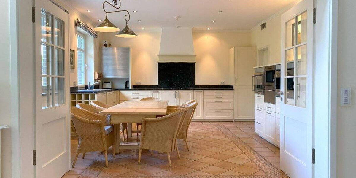 Mehrfamilienhaus, Wohnhaus Quickborn - 9 Zimmer, 352 m&sup2;, 1.849.000&euro; | Angebot:26331132