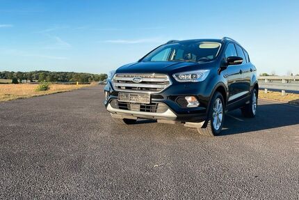 Ford Kuga 158.782 km 10.500 &euro; Riesa 01594