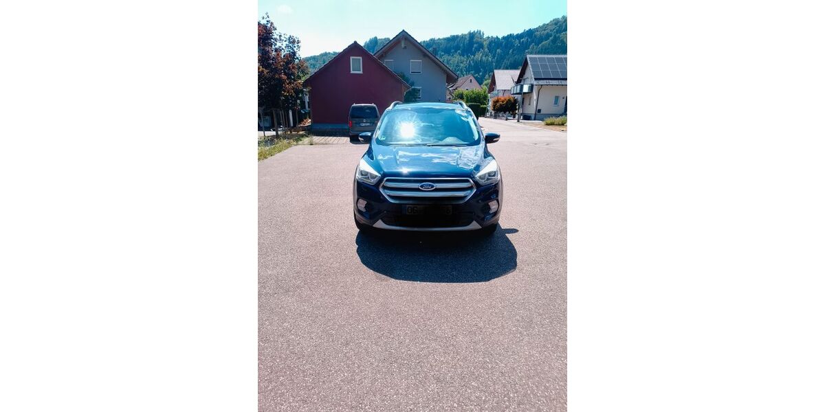 Ford Kuga 104.000 km 13.100 &euro; Wolfach 77709