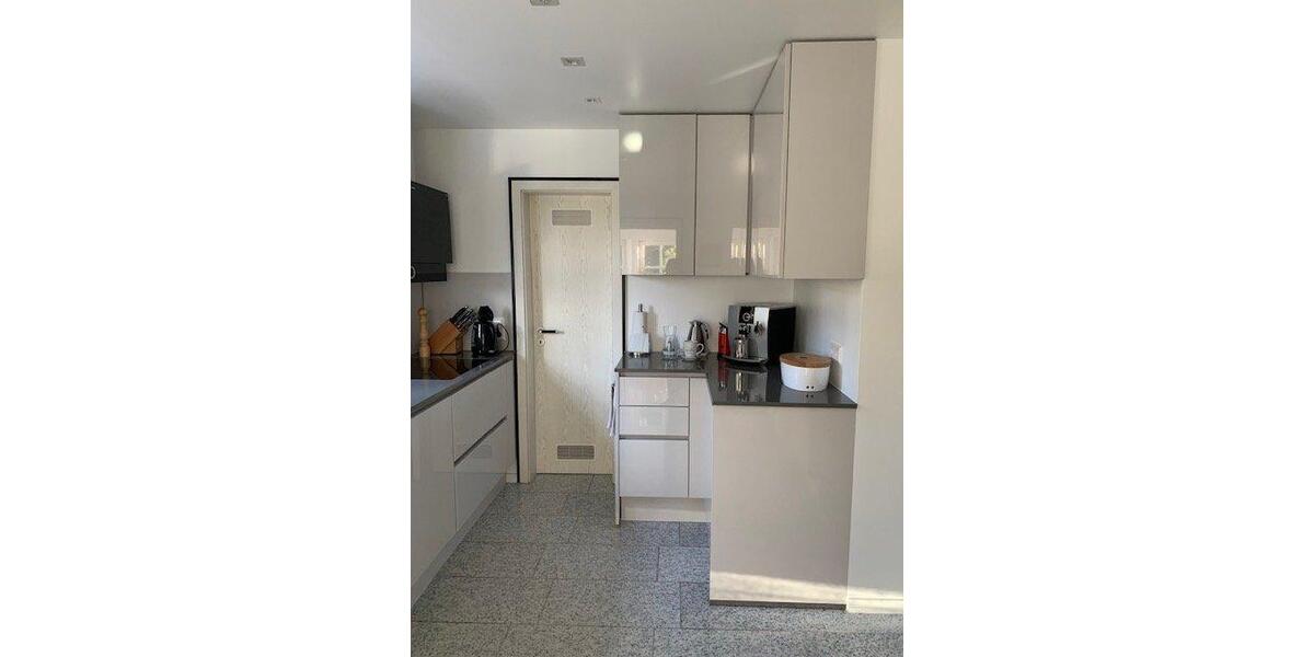 Einfamilienhaus Freiburg im Breisgau Betzenhausen - 6 Zimmer, 200 m&sup2;, 920.000&euro; | Angebot:26990157