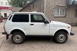 Lada Niva 1.7 Legend 4x4 Servo 1.Hand AHK 10.334 km 14.500 &euro; Berlin 10247