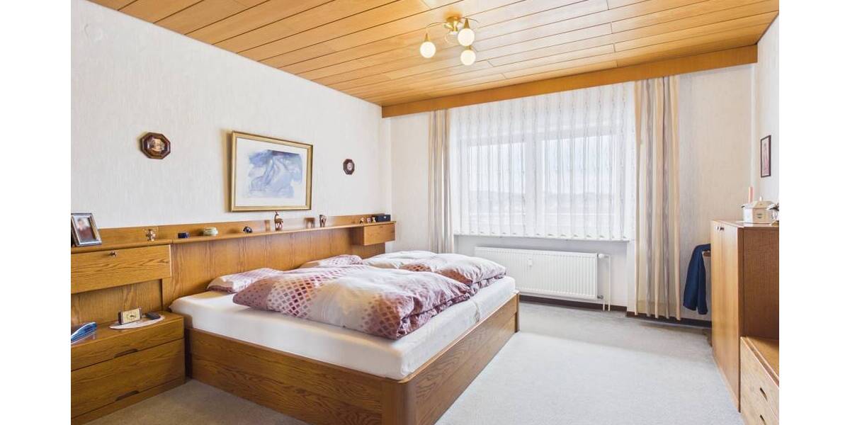 Bungalow Heusweiler / Niedersalbach Niedersalbach - 9 Zimmer, 226 m&sup2;, 498.000&euro; | Angebot:26359248