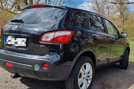 Nissan Qashqai 125.778 km 8.450 &euro; Mühlacker 75417