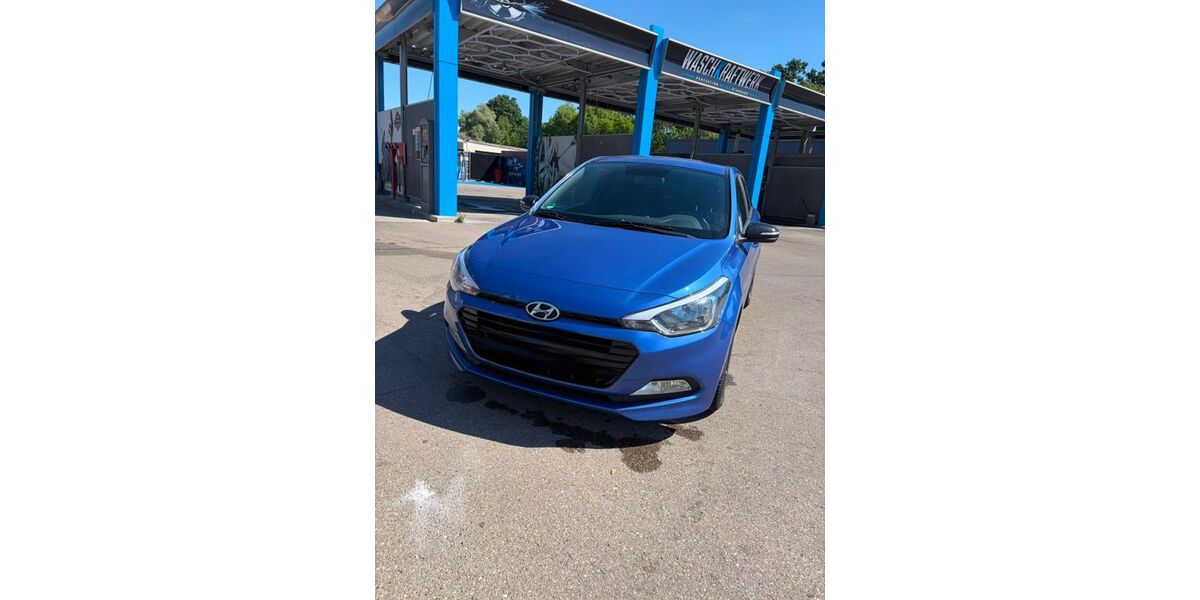 Hyundai i20 123.700 km 7.100 &euro; Balzhausen 86483
