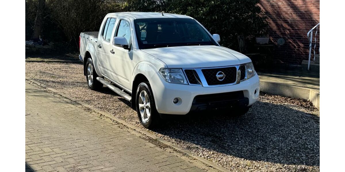 Nissan Navara 178.000 km 14.950 &euro; Gescher 48712