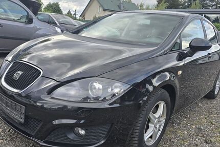 Seat Leon 246.000 km 2.500 &euro; Taucha 04425