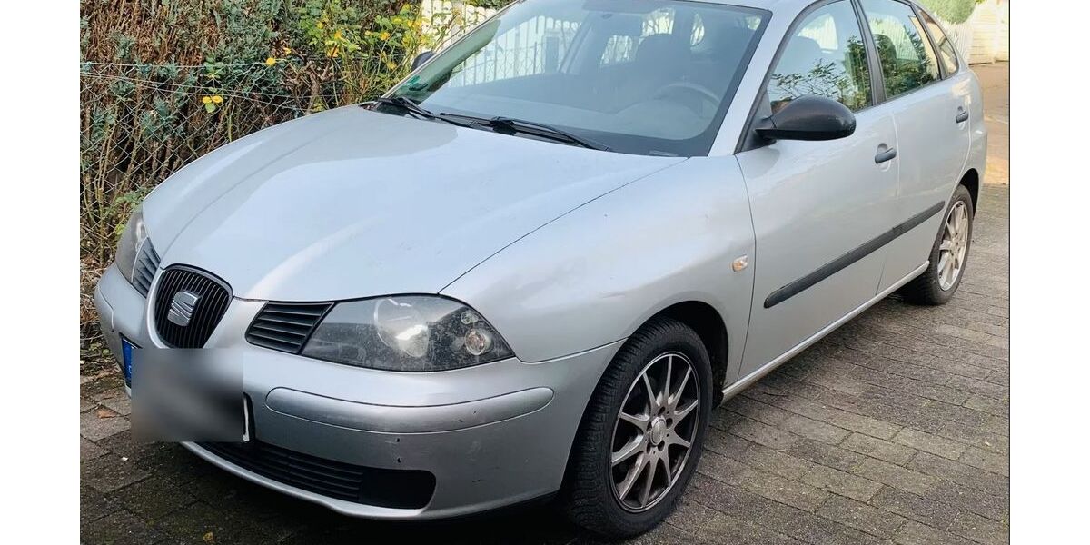 Seat Ibiza 93.400 km 1.900 &euro; Hamburg 22457