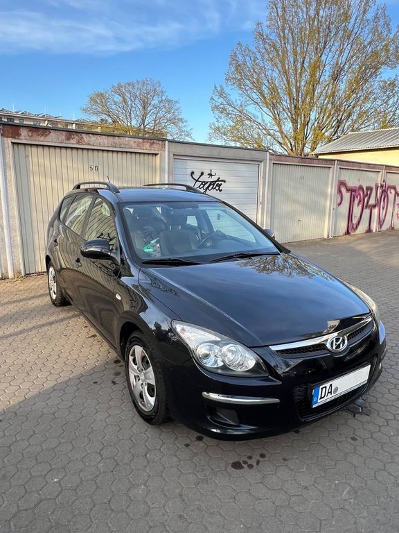 i30