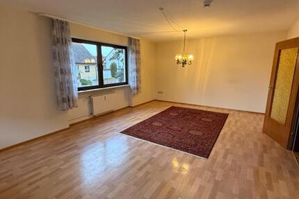 Geräumige und gepflegte 5-Zimmer-Wohnung in Wassertrüdingen