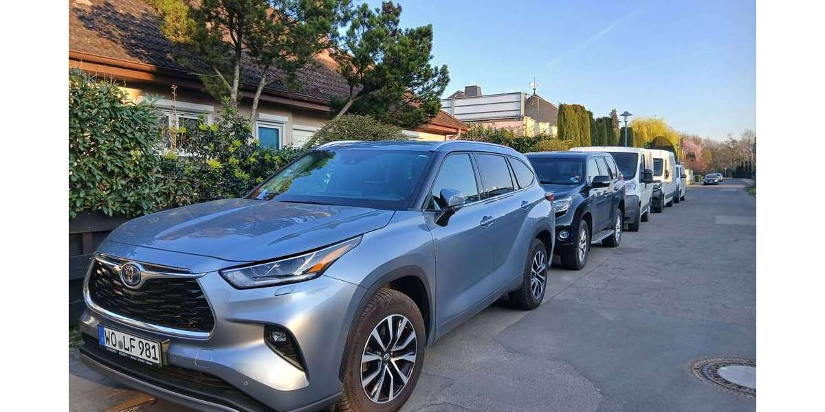 Toyota Highlander 82.000 km 42.000 &euro; Worms, Stadt 67549